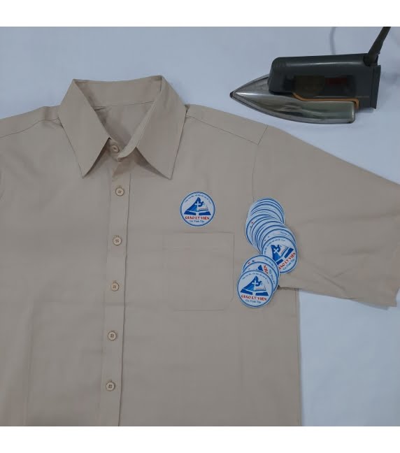 logo – phù hiệu - bảng tên in trên vải keo ủi dán 1 LOGO – PHÙ HIỆU - BẢNG TÊN IN TRÊN VẢI KEO ỦI DÁN